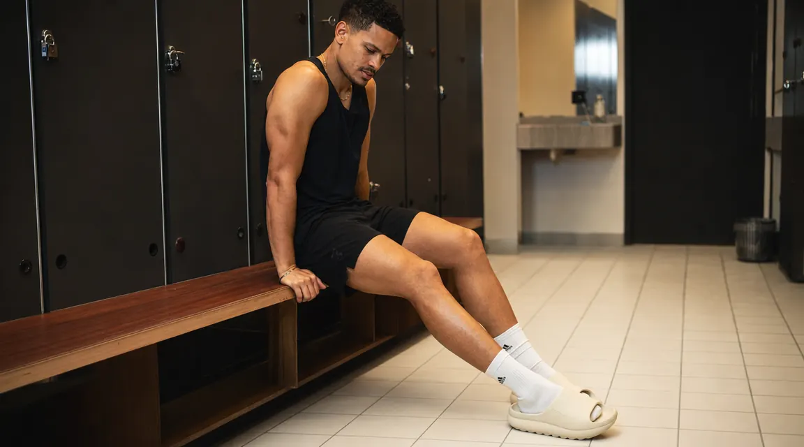 10 Reasons Recovery Sandals Actually Reduce Foot Soreness After the Gym